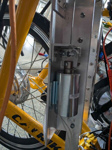 File:YellowBrakes.jpg